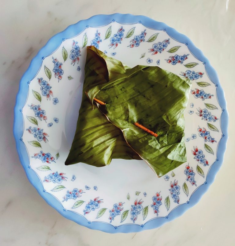 Rice & Red Curry (In Banana Leaf) - Closed